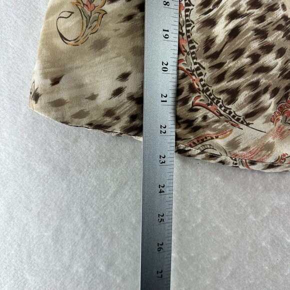 Charter Club Top Womens 8 Cheetah Paisley Print Back Button Shell Silk Beige - Picture 10 of 10